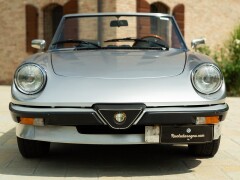 Alfa Romeo SPIDER 2.0 “DUETTO” 