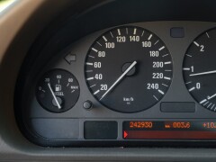 BMW 725 TDS 
