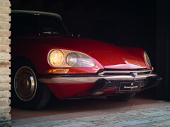 Citroen DS 21 Cabriolet \"Ivanoff\" 