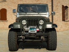 Jeep CJ7 