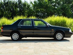 Lancia THEMA i.e TURBO 