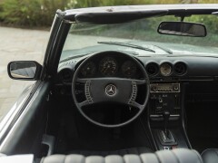 Mercedes Benz 450 SL 