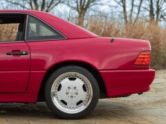 Mercedes Benz SL 600 V12 