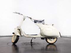 Piaggio Vespa 125 