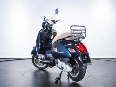 Piaggio VESPA 250 GTS 