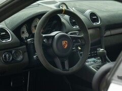 Porsche CAYMAN 718 GT4 RS “weissach” 