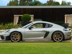 Porsche CAYMAN 718 GT4 RS “weissach” 
