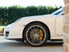 Porsche 911 (997.2) CARRERA 4 GTS 