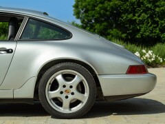 Porsche 964 (911) CARRERA 2 