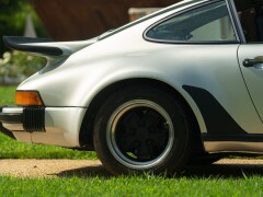 Porsche PORSCHE 930 (911) 3.0 TURBO 