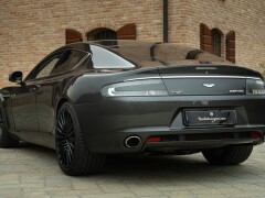 Aston Martin RAPIDE 