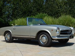 Mercedes Benz 230 SL 