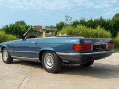 Mercedes Benz 450 SL 