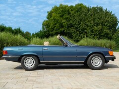 Mercedes Benz 450 SL 