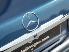 Mercedes Benz 450 SL 