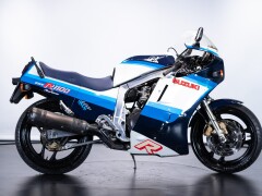 Suzuki GSXR 1100    