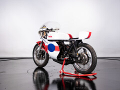 Yamaha TZ 350 Johnny Cecotto Replica 